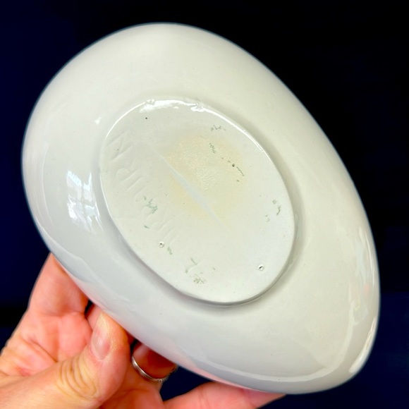 Retro  large signed 1974 HOLLY HOBBIE ceramic Easter egg trinket box - Picture 6 of 6